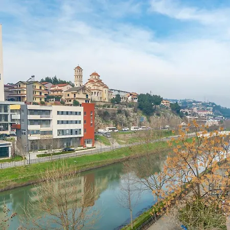 Enigma Hotell Lezhë