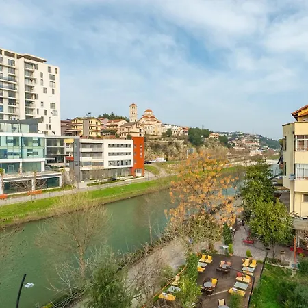 Enigma Hotell Lezhë